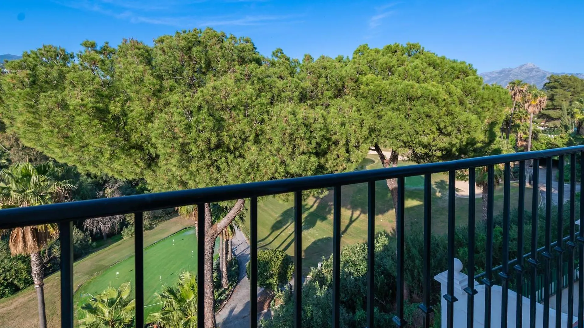 Magnifica Adosada La Quinta Golf Apartman Málaga