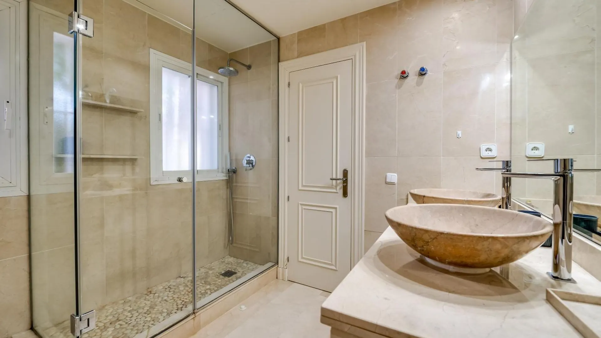 Magnifica Adosada La Quinta Golf Apartman Málaga 0*,