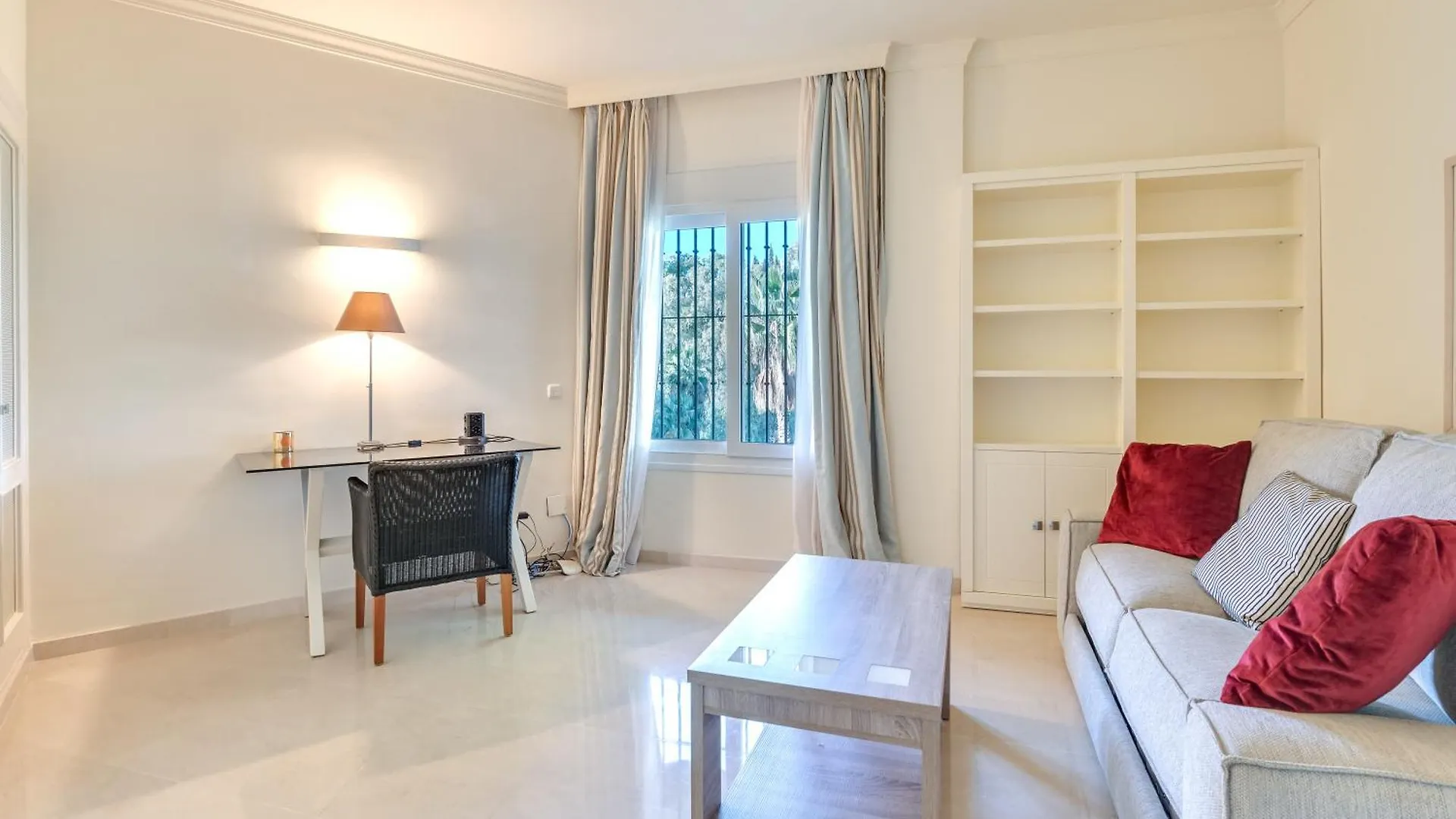 Magnifica Adosada La Quinta Golf Apartman Málaga